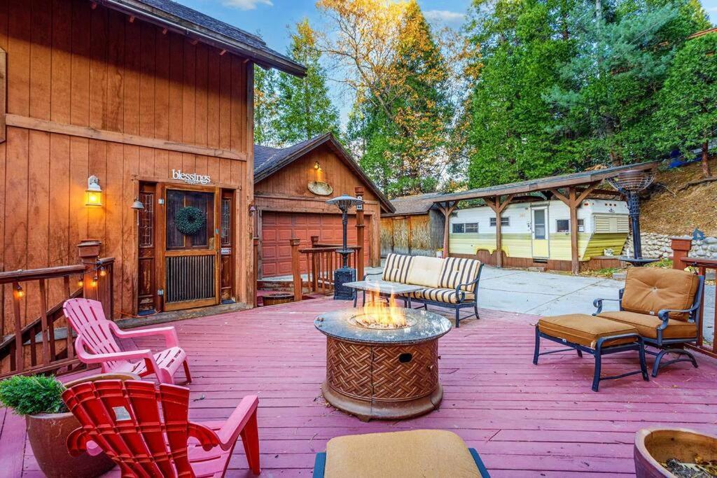 Lakeview 3-Story Winter Home Crestline Екстериор снимка
