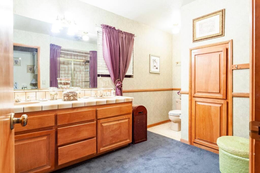 Lakeview 3-Story Winter Home Crestline Екстериор снимка