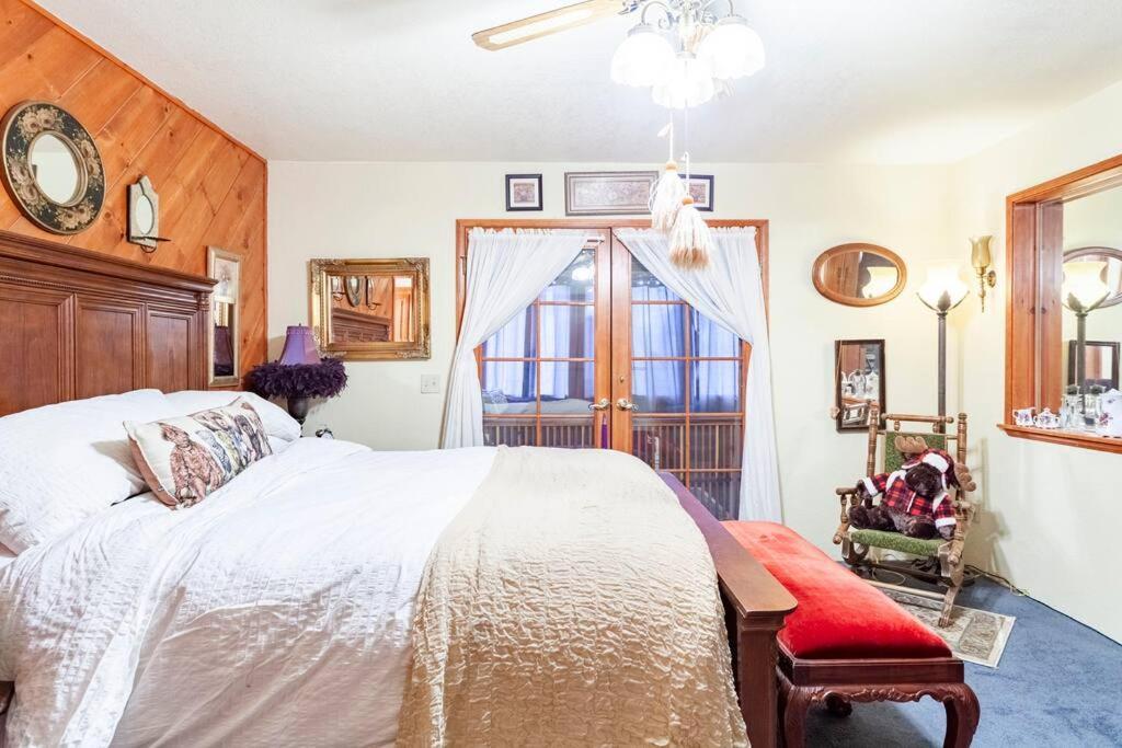 Lakeview 3-Story Winter Home Crestline Екстериор снимка