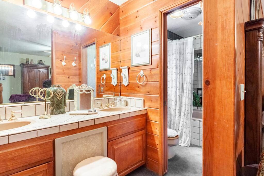 Lakeview 3-Story Winter Home Crestline Екстериор снимка
